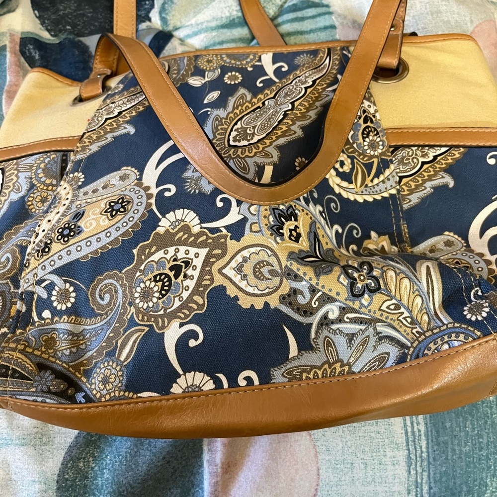 Tote bag